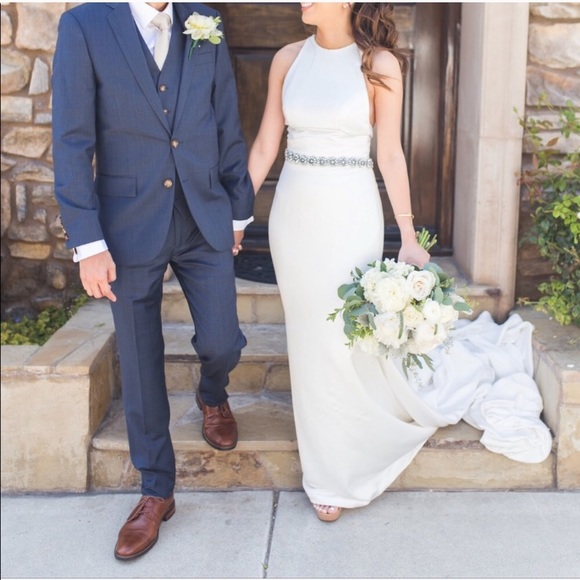 BHLDN Loretta Wedding Gown - Picture 6 of 12